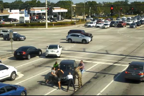 South Florida motorist who had medical episode reunited with good Samaritans