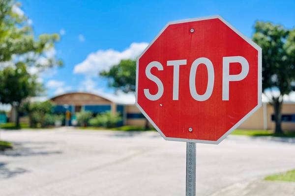 En Florida tomaran enérgicas medidas contra los conductores que no se detengan en cruces peatonales